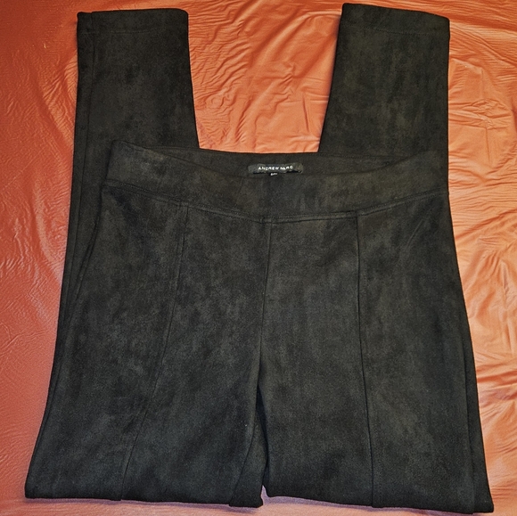 Andrew Marc Super Soft Stretch Faux Suede Pull On Pant szS Black Lk New - Picture 1 of 10